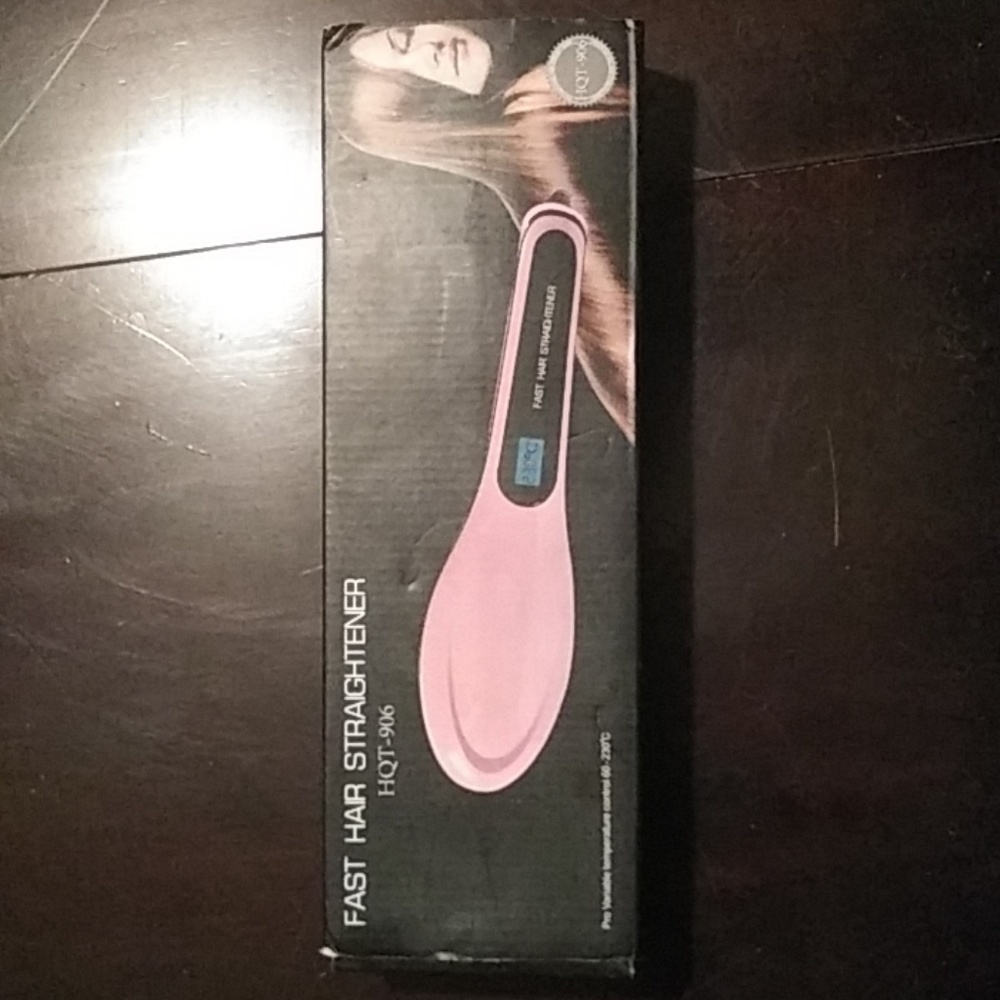 Pink/ Hair straightener brush
